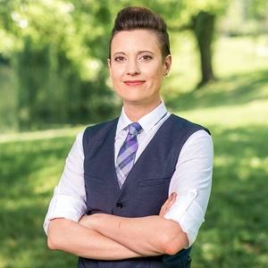 Meet your Posher, Emily